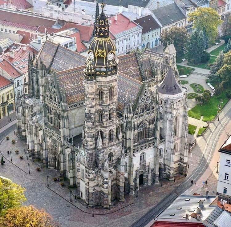 Alzbetina 15 - Dream Apartman Košice Buitenkant foto